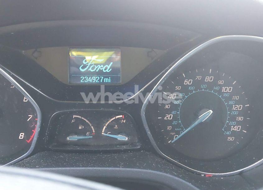 Photo 7 of 2012 Ford Focus SE (VIN 1FAHP3F21CL300499)