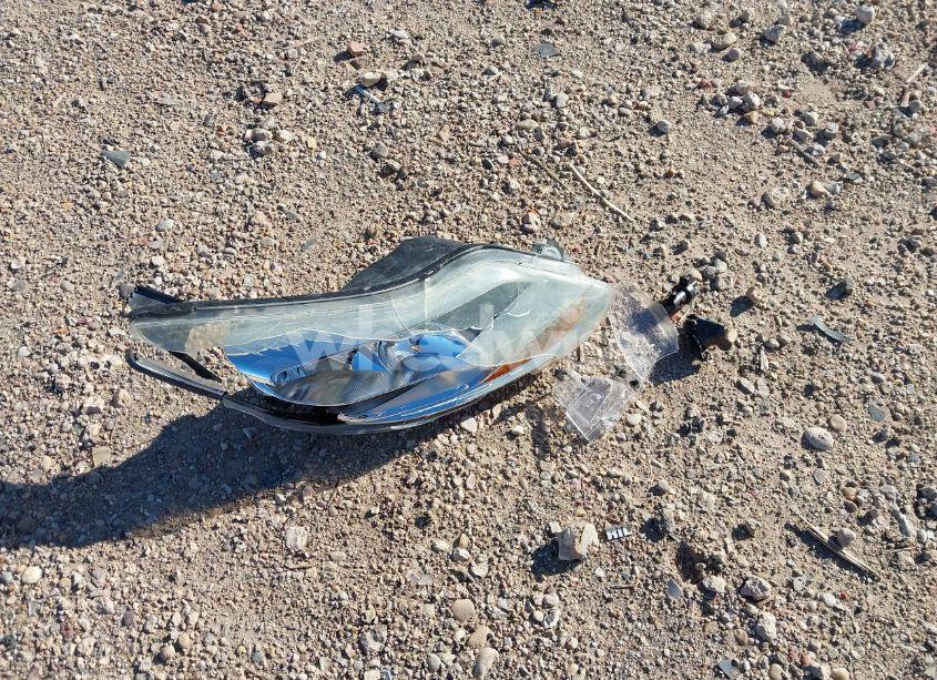 Photo 11 of 2012 Ford Focus SE (VIN 1FAHP3F21CL320753)