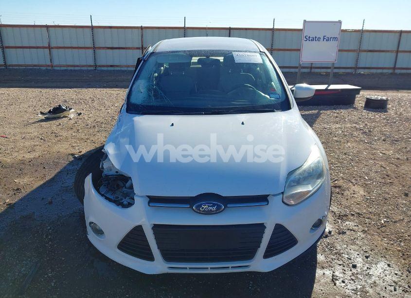 Photo 12 of 2012 Ford Focus SE (VIN 1FAHP3F21CL320753)