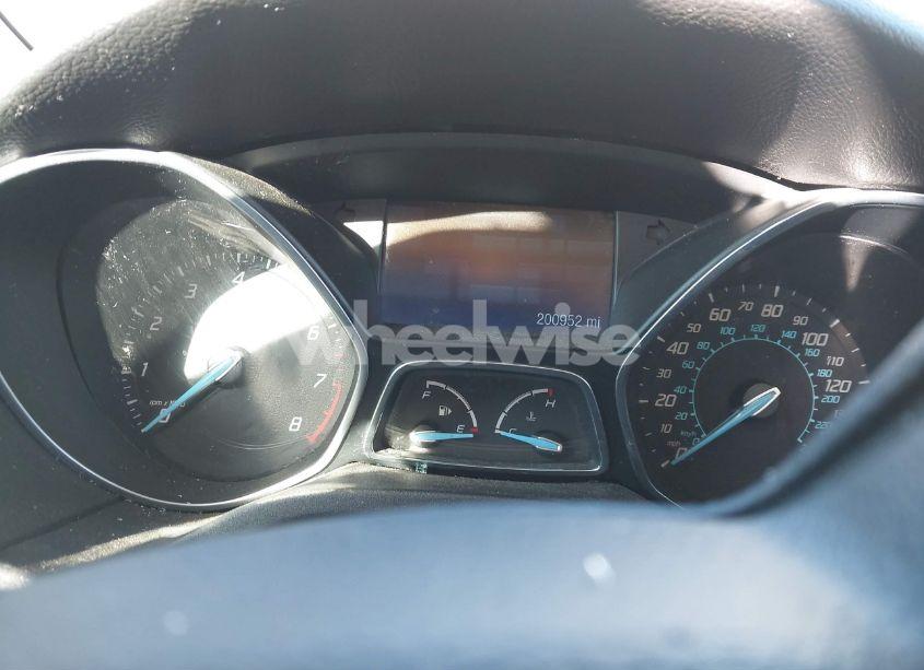 Photo 7 of 2012 Ford Focus SE (VIN 1FAHP3F21CL320753)