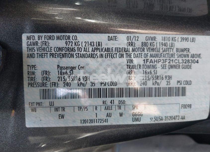 Photo 9 of 2012 Ford Focus SE (VIN 1FAHP3F21CL328304)