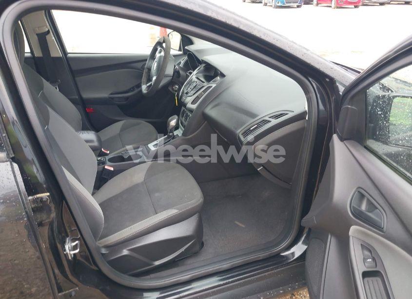 Photo 5 of 2012 Ford Focus SE (VIN 1FAHP3F21CL360508)