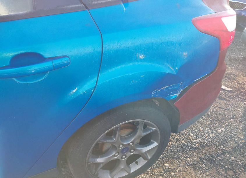 Photo 6 of 2012 Ford Focus SE (VIN 1FAHP3F21CL406063)