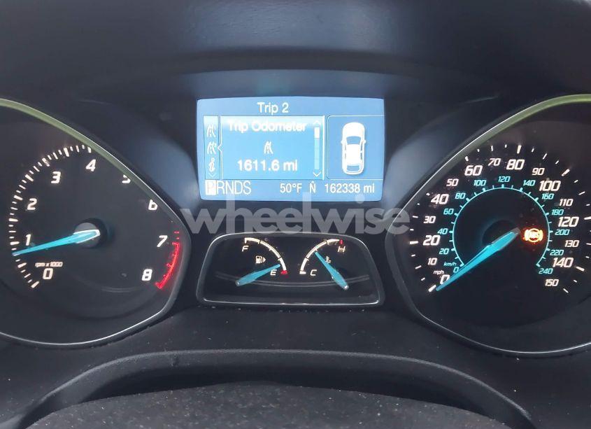 Photo 7 of 2012 Ford Focus SE (VIN 1FAHP3F21CL426278)