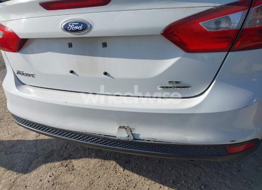 Photo 6 of 2012 Ford Focus SE (VIN 1FAHP3F21CL449964)