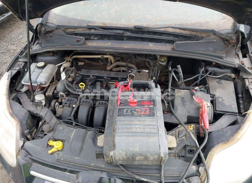 Photo 10 of 2012 Ford Focus SE (VIN 1FAHP3F21CL460902)