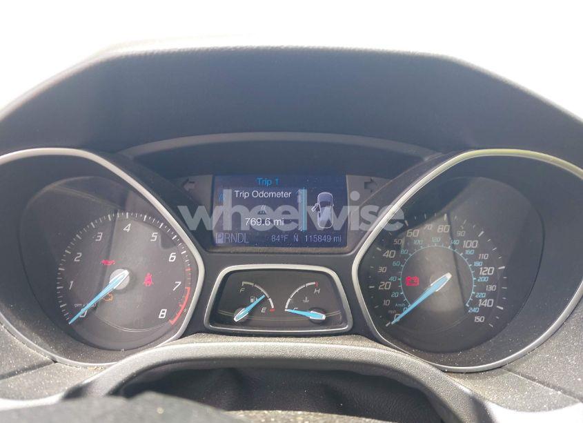 Photo 7 of 2012 Ford Focus SE (VIN 1FAHP3F21CL463413)