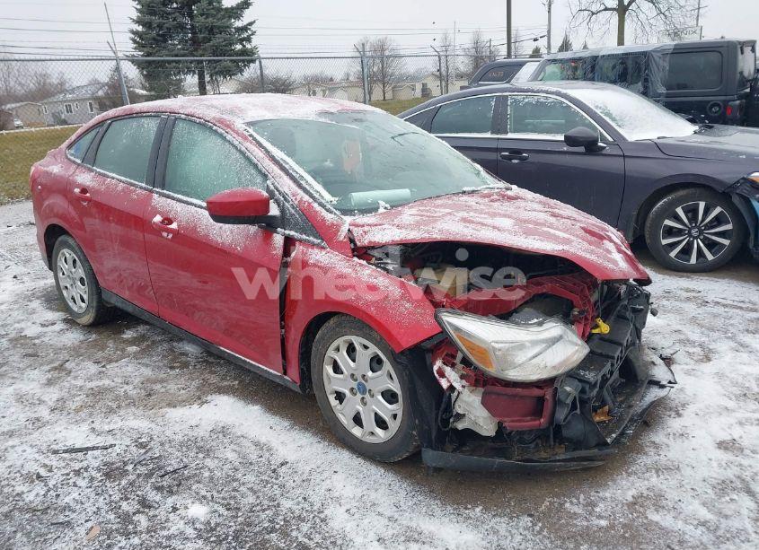 2012 Ford Focus SE (VIN 1FAHP3F22CL125261) main photo