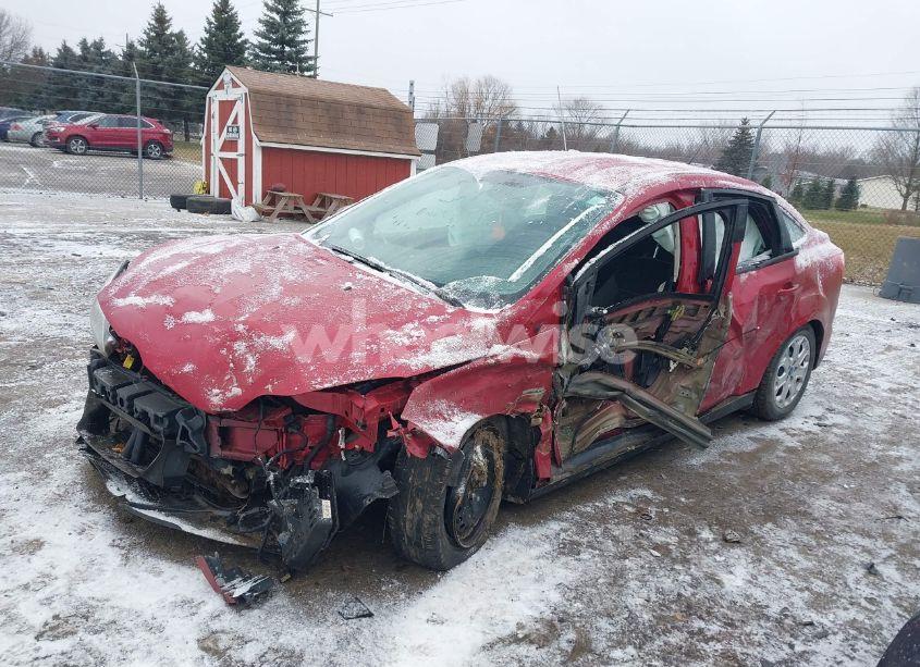 Photo 2 of 2012 Ford Focus SE (VIN 1FAHP3F22CL125261)