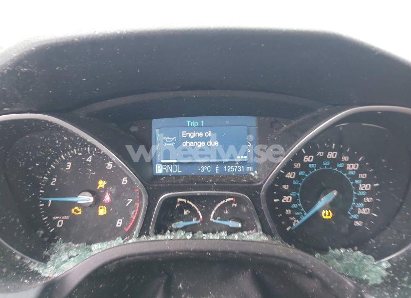 Photo 7 of 2012 Ford Focus SE (VIN 1FAHP3F22CL125261)