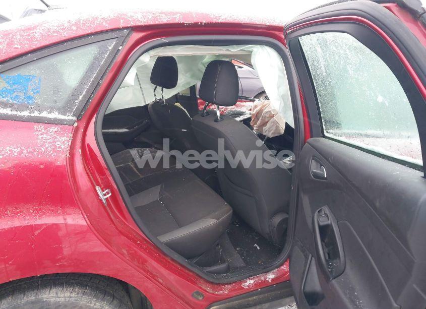 Photo 8 of 2012 Ford Focus SE (VIN 1FAHP3F22CL125261)