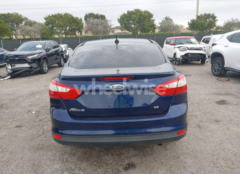 Photo 16 of 2012 Ford Focus SE (VIN 1FAHP3F22CL148376)