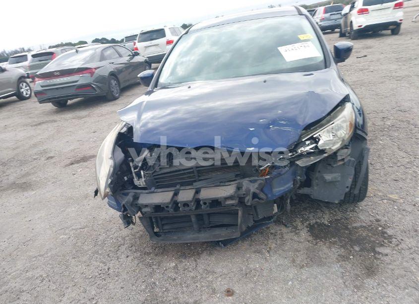 Photo 6 of 2012 Ford Focus SE (VIN 1FAHP3F22CL148376)