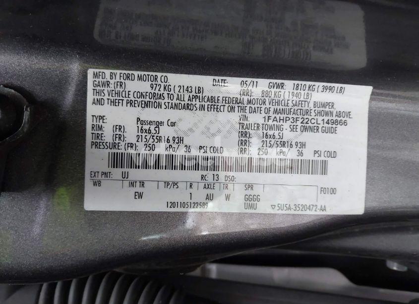 Photo 9 of 2012 Ford Focus SE (VIN 1FAHP3F22CL149866)