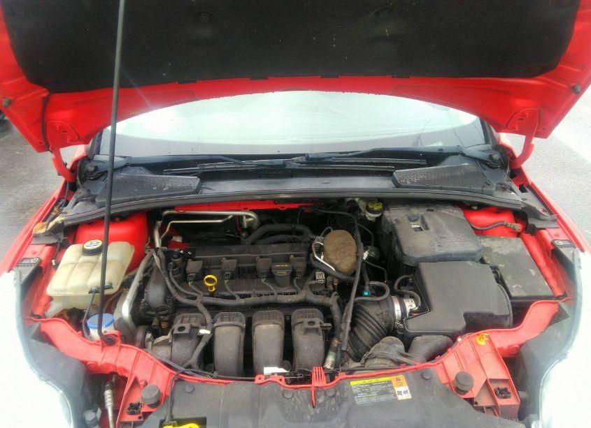 Photo 10 of 2012 Ford Focus SE (VIN 1FAHP3F22CL184018)