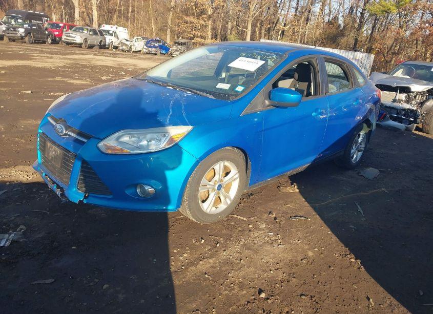 Photo 2 of 2012 Ford Focus SE (VIN 1FAHP3F22CL204705)