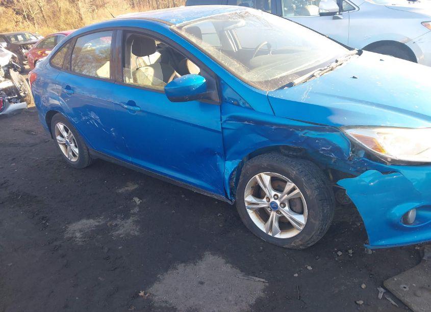 Photo 6 of 2012 Ford Focus SE (VIN 1FAHP3F22CL204705)