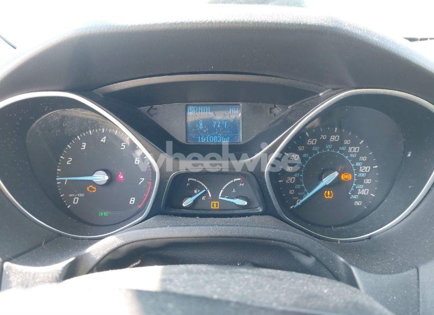 Photo 7 of 2012 Ford Focus SE (VIN 1FAHP3F22CL207300)