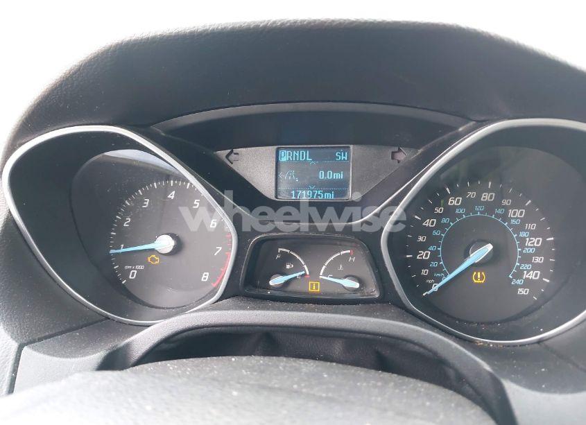 Photo 7 of 2012 Ford Focus SE (VIN 1FAHP3F22CL249739)