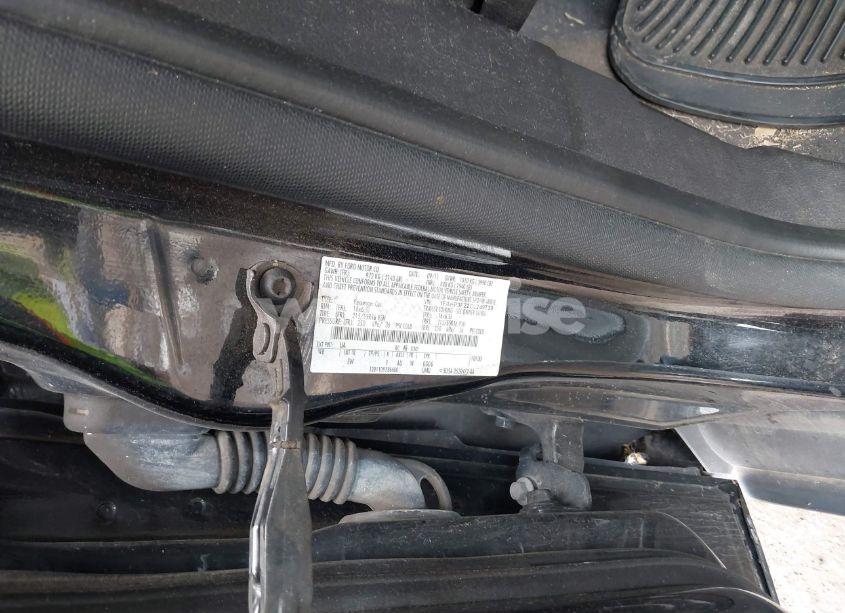 Photo 9 of 2012 Ford Focus SE (VIN 1FAHP3F22CL249739)