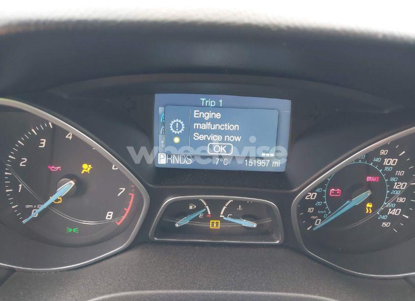 Photo 7 of 2012 Ford Focus SE (VIN 1FAHP3F22CL261437)