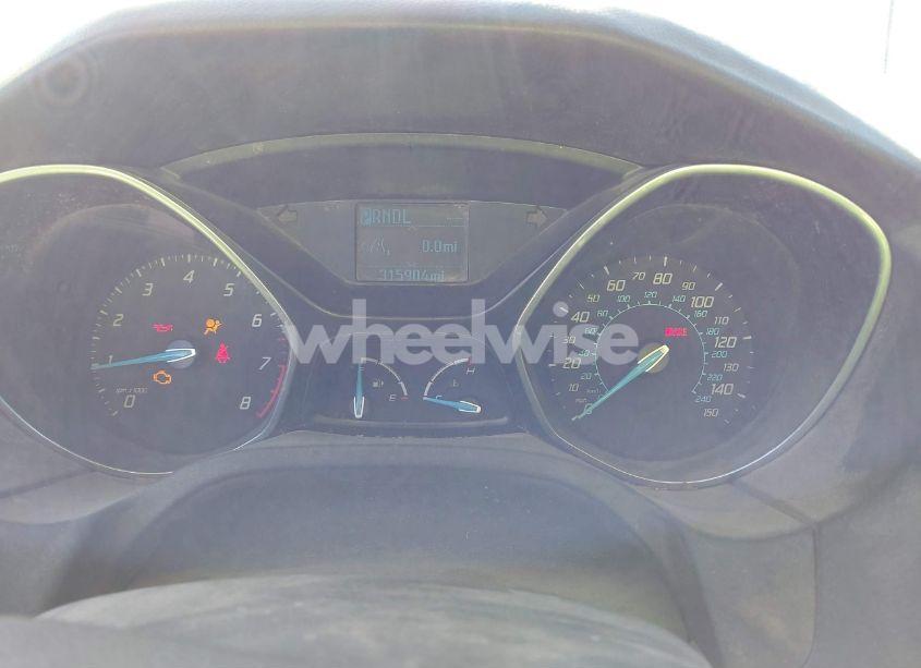 Photo 7 of 2012 Ford Focus SE (VIN 1FAHP3F22CL273216)