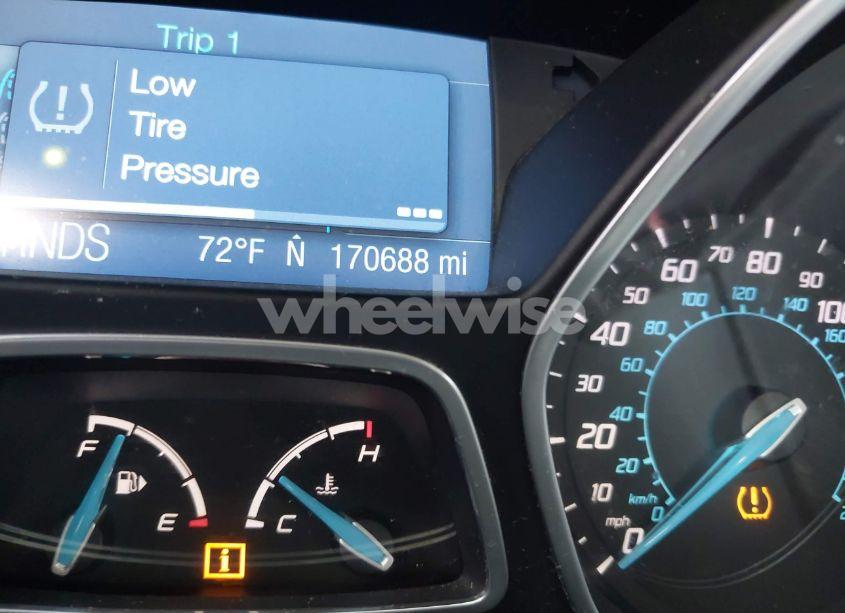 Photo 7 of 2012 Ford Focus SE (VIN 1FAHP3F22CL286953)