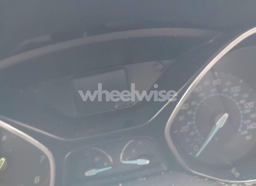 Photo 14 of 2012 Ford Focus SE (VIN 1FAHP3F22CL303458)