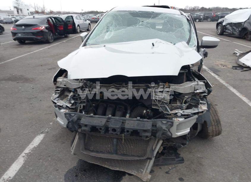 Photo 6 of 2012 Ford Focus SE (VIN 1FAHP3F22CL303458)