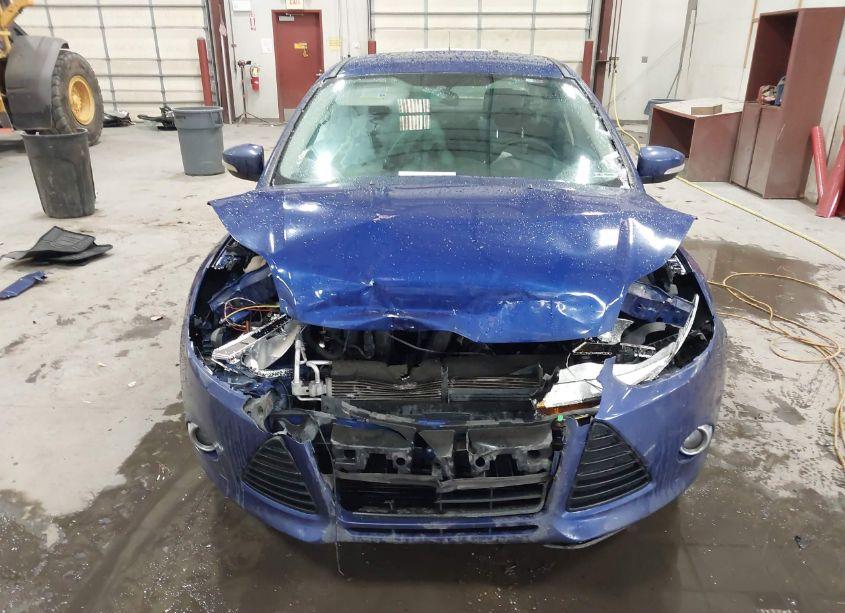 Photo 6 of 2012 Ford Focus SE (VIN 1FAHP3F22CL330725)