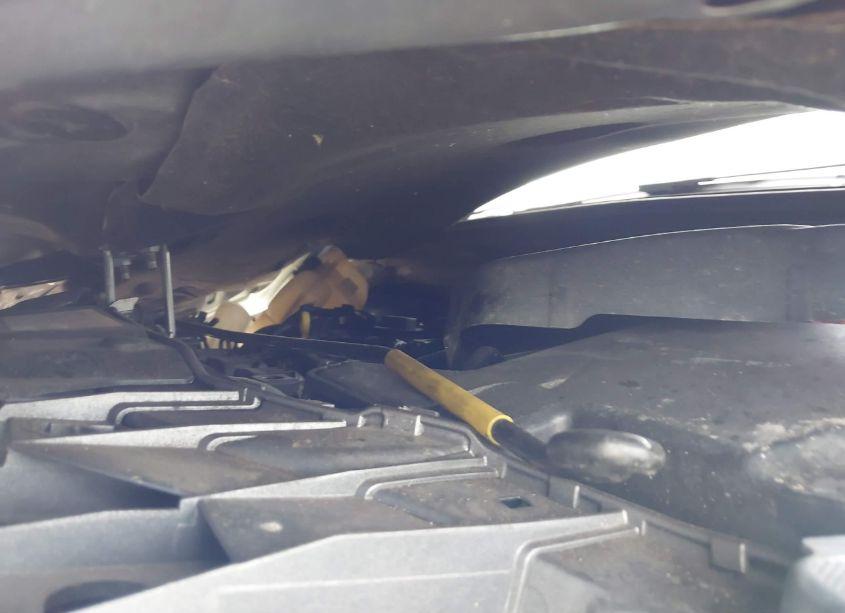 Photo 10 of 2012 Ford Focus SE (VIN 1FAHP3F22CL413510)