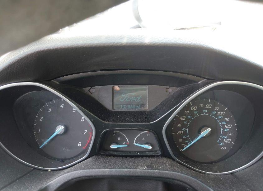 Photo 15 of 2012 Ford Focus SE (VIN 1FAHP3F22CL413510)