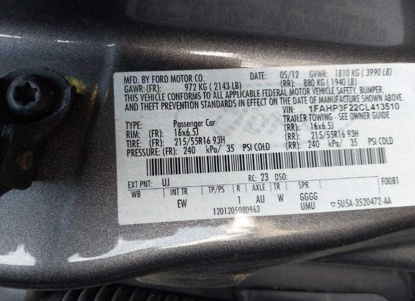 Photo 9 of 2012 Ford Focus SE (VIN 1FAHP3F22CL413510)