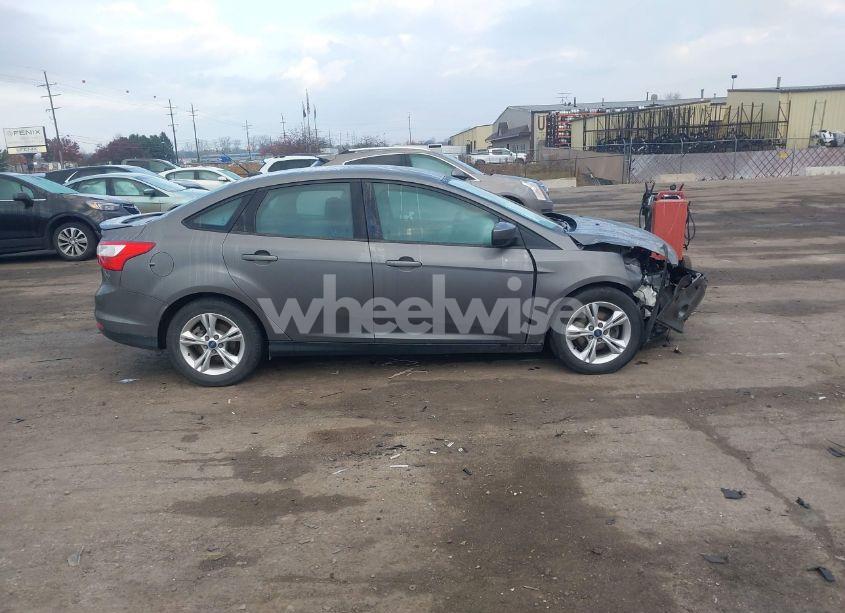 Photo 14 of 2012 Ford Focus SE (VIN 1FAHP3F22CL414740)