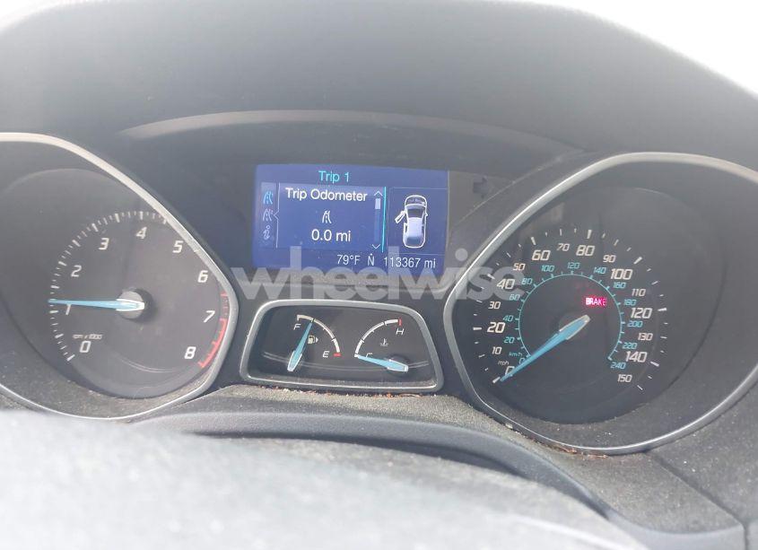 Photo 7 of 2012 Ford Focus SE (VIN 1FAHP3F22CL441730)