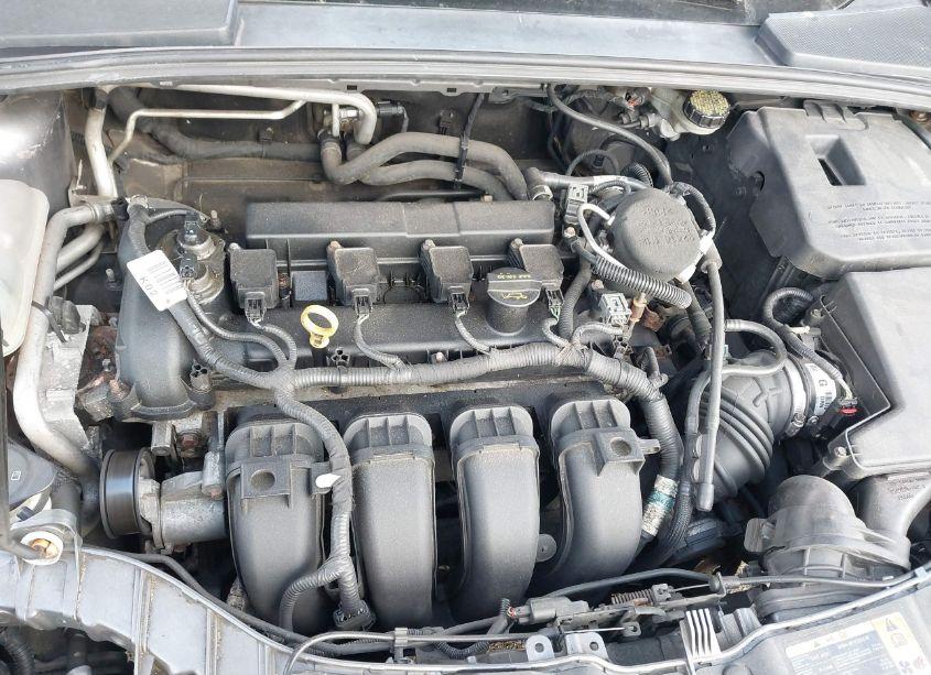 Photo 10 of 2012 Ford Focus SE (VIN 1FAHP3F23CL103933)