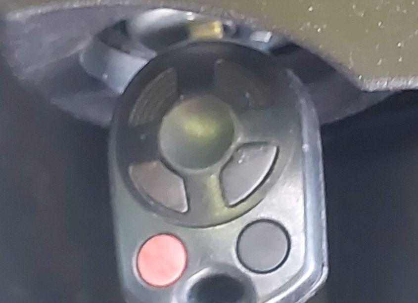 Photo 11 of 2012 Ford Focus SE (VIN 1FAHP3F23CL103933)