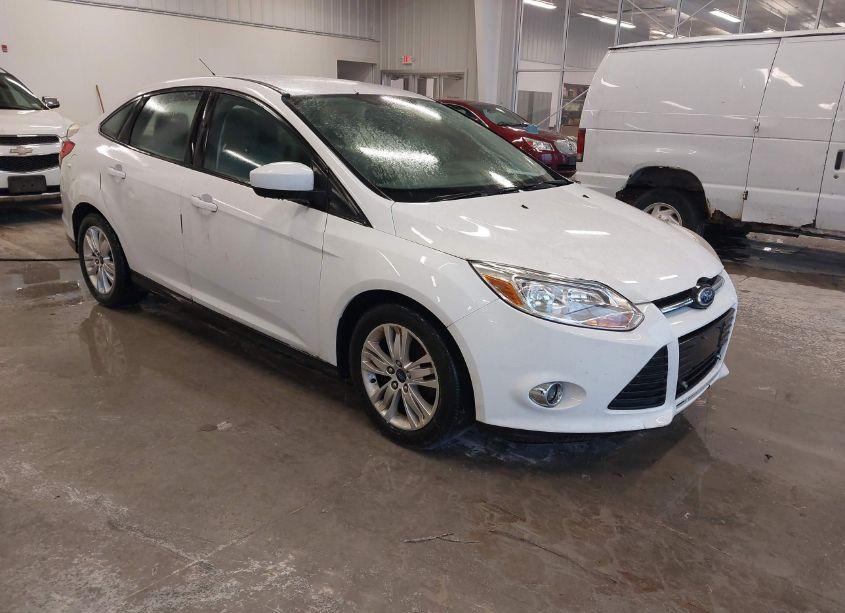 2012 Ford Focus SE (VIN 1FAHP3F23CL115368) main photo