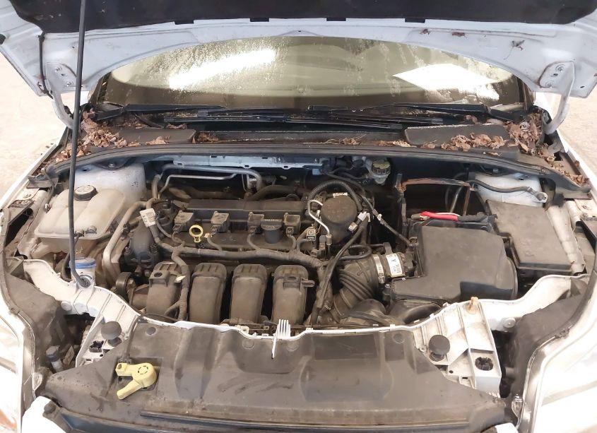 Photo 10 of 2012 Ford Focus SE (VIN 1FAHP3F23CL115368)