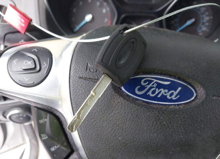 Photo 11 of 2012 Ford Focus SE (VIN 1FAHP3F23CL115368)