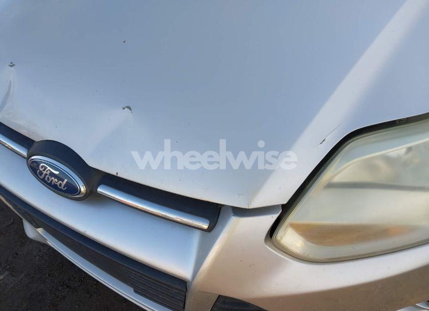 Photo 13 of 2012 Ford Focus SE (VIN 1FAHP3F23CL121347)