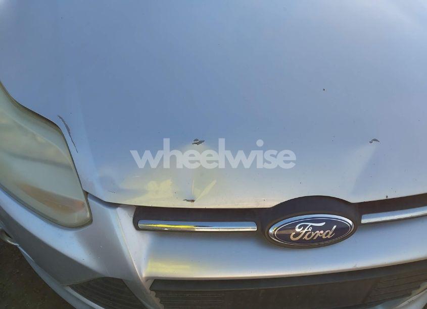 Photo 6 of 2012 Ford Focus SE (VIN 1FAHP3F23CL121347)