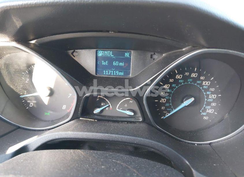 Photo 7 of 2012 Ford Focus SE (VIN 1FAHP3F23CL121347)
