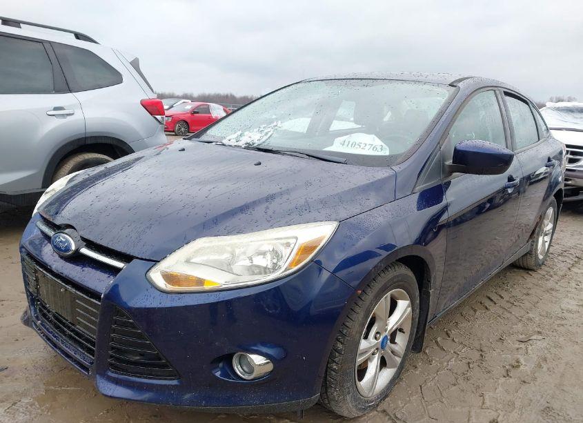Photo 2 of 2012 Ford Focus SE (VIN 1FAHP3F23CL139296)