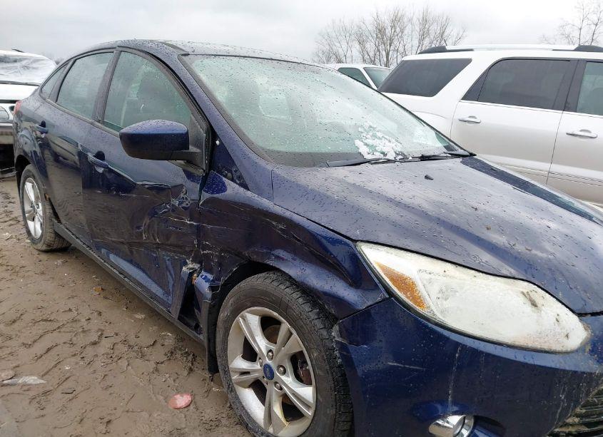 Photo 6 of 2012 Ford Focus SE (VIN 1FAHP3F23CL139296)