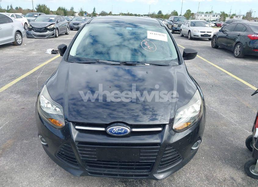 Photo 6 of 2012 Ford Focus SE (VIN 1FAHP3F23CL166594)