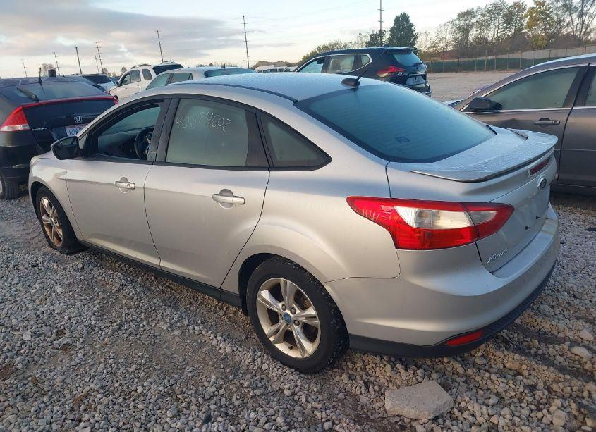 Photo 3 of 2012 Ford Focus SE (VIN 1FAHP3F23CL167115)