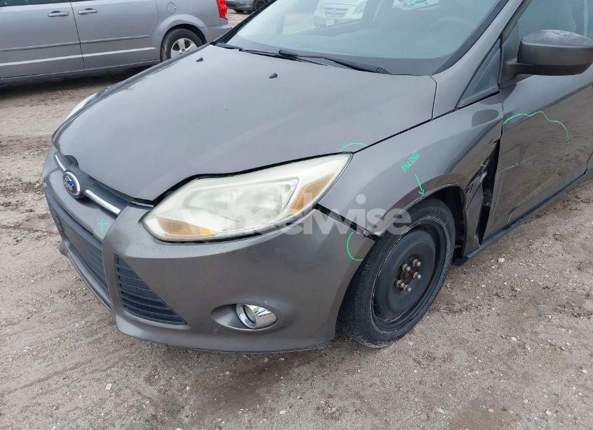 Photo 6 of 2012 Ford Focus SE (VIN 1FAHP3F23CL282586)