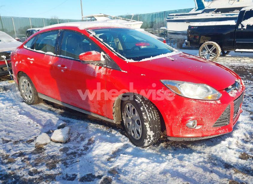 2012 Ford Focus SE (VIN 1FAHP3F23CL304344) main photo
