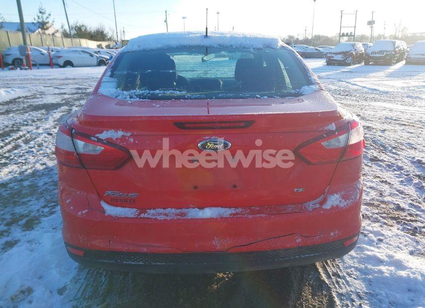 Photo 16 of 2012 Ford Focus SE (VIN 1FAHP3F23CL304344)